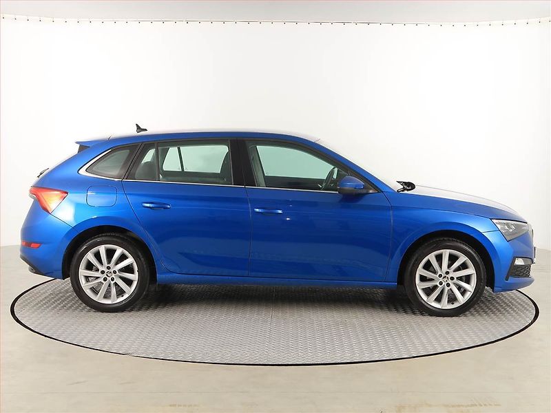 Škoda Scala (2021) 1.5 TSI, Serv.kniha, Tempomat - fotka 6 z 17