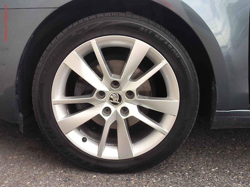 Škoda Octavia (2018) 1.6 TDi, Clever, navi, TZ - fotka 21 z 21