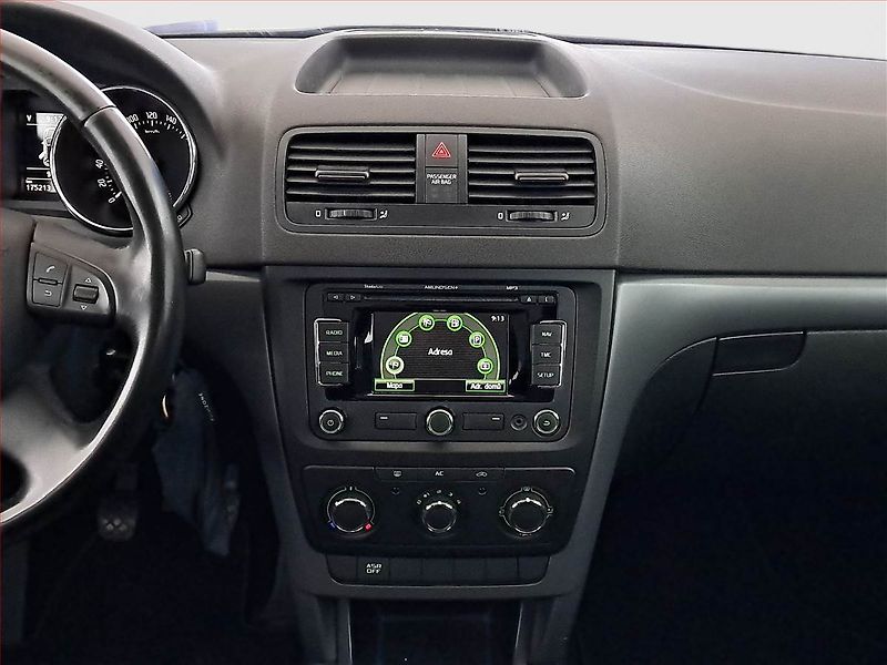 Škoda Yeti (2012) 1.2 TSI, Serv.kniha, Navi - fotka 12 z 16
