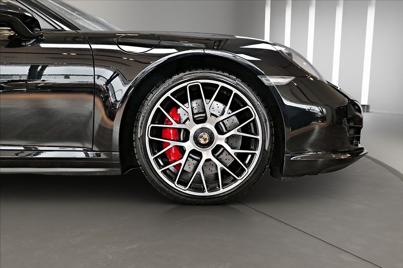 Porsche 911 Turbo / BURMESTER /CHL.SED - fotka 4 z 25