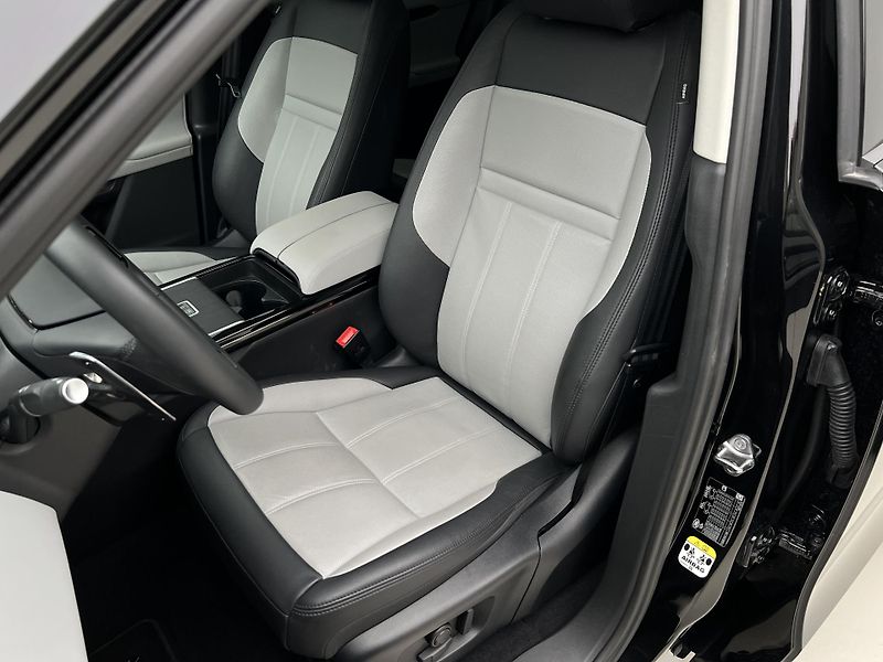 Land Rover Range Rover Evoque P250 DYNAMIC SE AWD AUT CZ - fotka 19 z 43