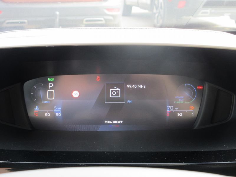 Peugeot 308 (2025) SW STYLE Hybrid 145 e-DCS6 - fotka 21 z 31