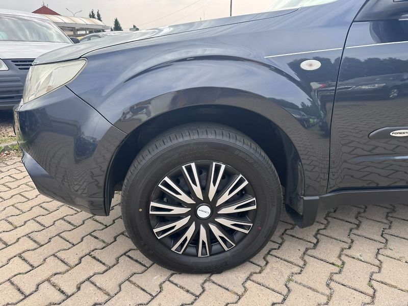 Subaru Forester (2009) 4X4 2,0i 110KW 2. MAJ KM TAŽNÉ - fotka 14 z 50