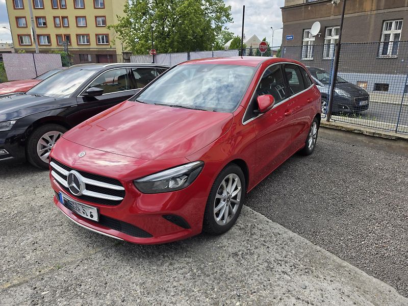 Mercedes-Benz Třídy B (2019) 180d  - fotografie inzerátu