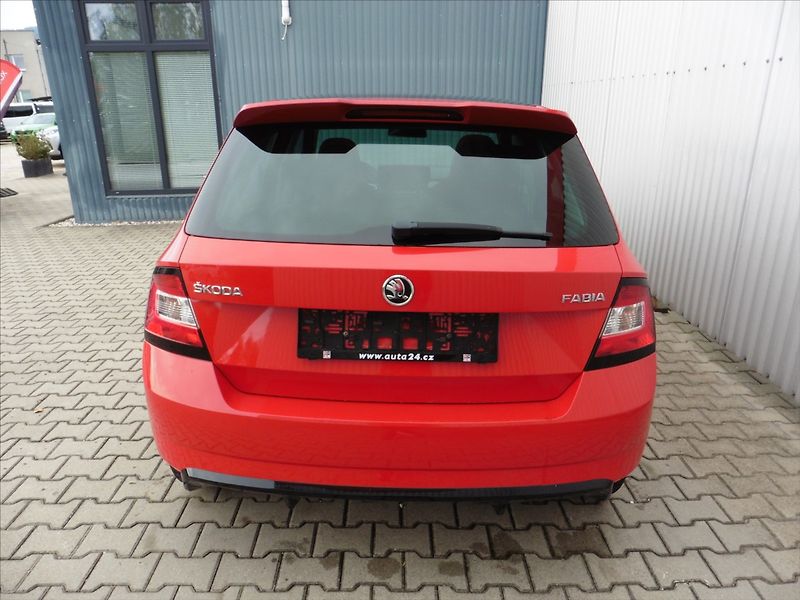 Škoda Fabia 1,4 TDI Monte Carlo - fotka 4 z 14