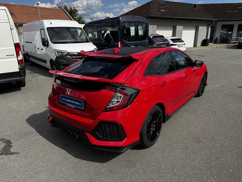 Honda Civic (2017) 1.5 VTEC Turbo Sportline - CZ - fotka 6 z 25