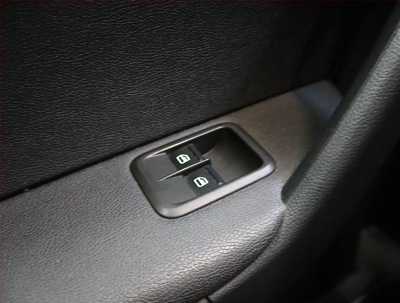 Škoda Yeti (2014) Ambition 1.2 TSI, Automat, ČR - fotka 15 z 16