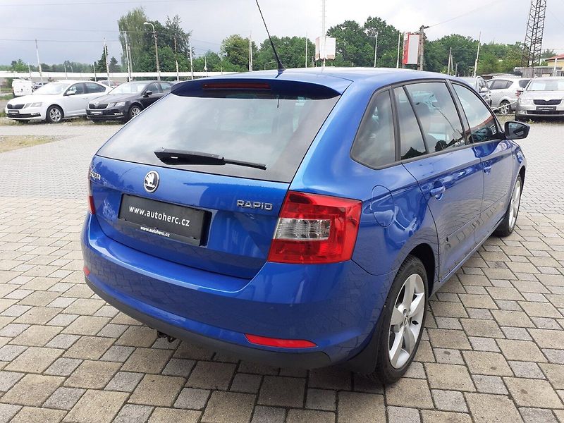 Škoda Rapid (2013) 1.2 TSi ELEGANCE - fotka 4 z 39