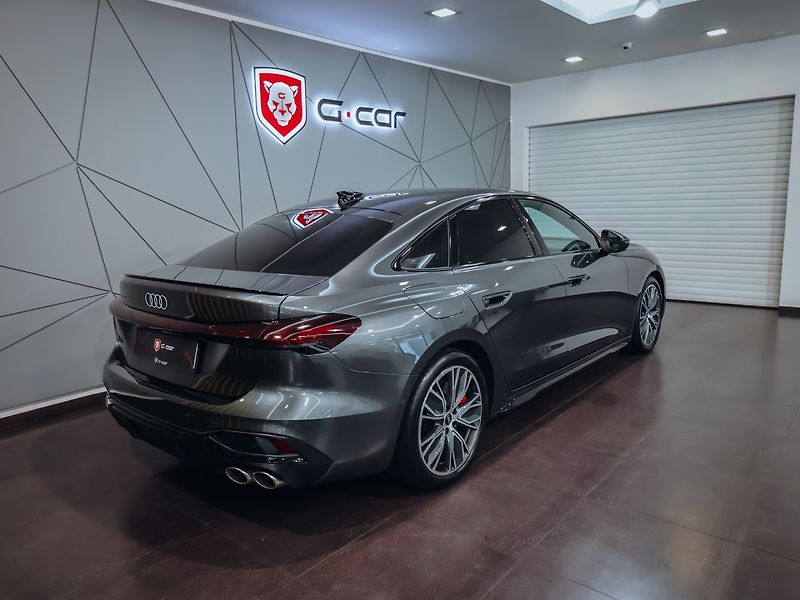 Audi S5 3.0TFSI Quattro 270kW - fotka 5 z 31