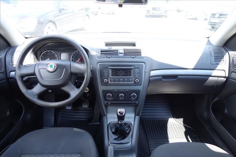 Škoda Octavia 1,2 TSi, ČR, KLIMA, PRIMA. - fotka 16 z 34