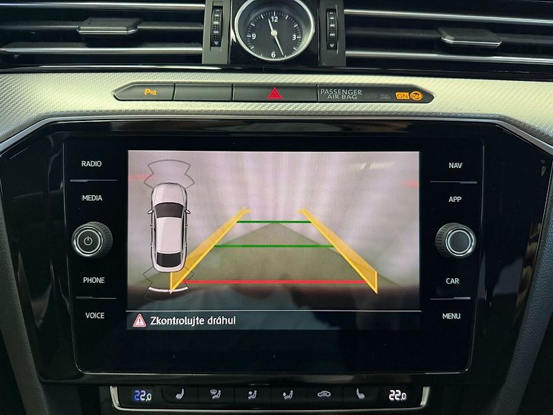 Volkswagen Arteon 2.0 Bi-TDI 176KW DSG 4M R-LINE - fotka 15 z 32