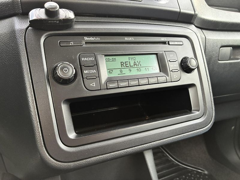 Škoda Fabia 1.2 HTP 12V / 51 kW Active - fotka 16 z 17