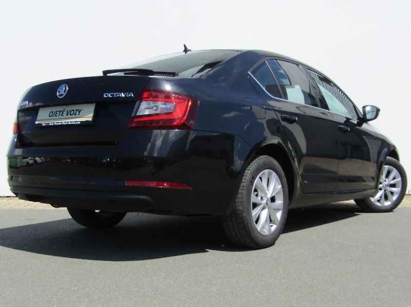 Škoda Octavia (2019) Style 2.0 TDI 110KW - fotka 10 z 29