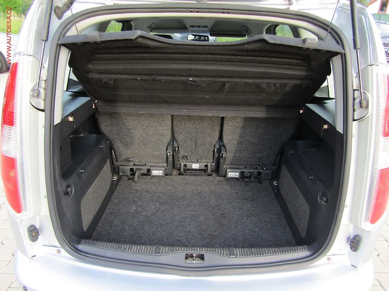Škoda Roomster (2008) 1.2 HTP, ČR, AC, STK4/28 - fotka 7 z 14