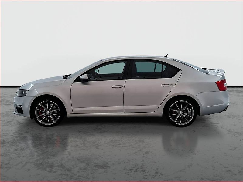Škoda Octavia (2015) RS 2.0 TDI, Automat, Kůže - fotka 3 z 18