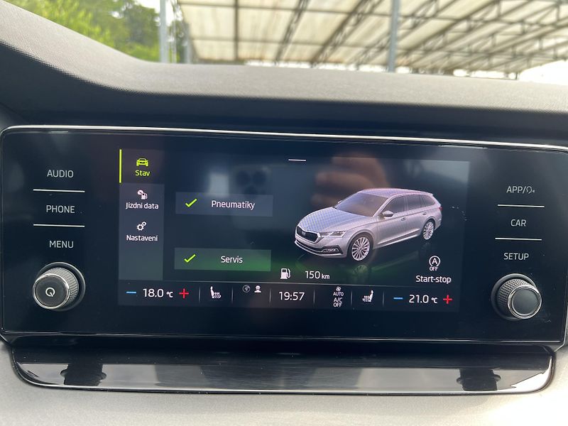 Škoda Octavia (2022) 2,0TDi 110kW AMBITION 4x4 DSG - fotka 15 z 36