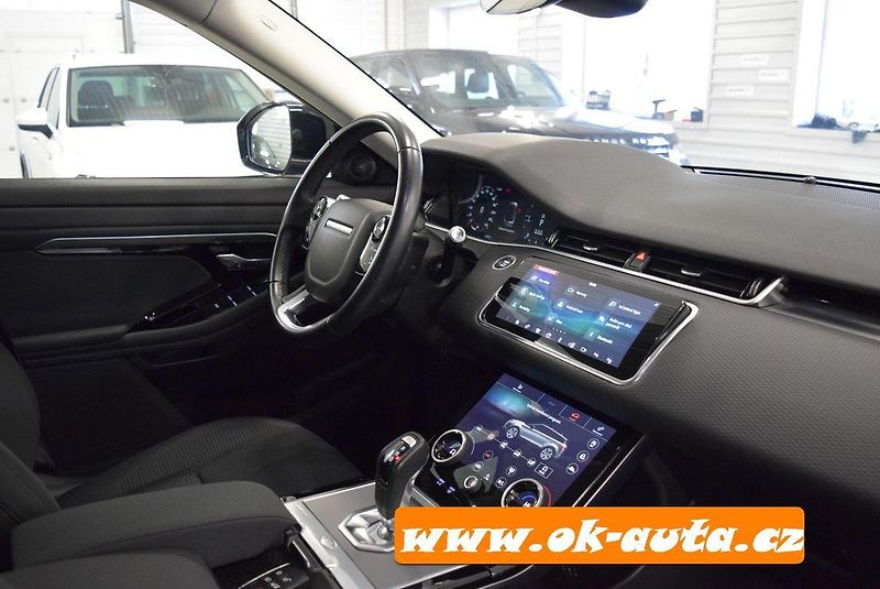 Land Rover Range Rover Evoque 2.0 D 4WD FACELIFT 2020 - fotka 29 z 50