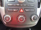 Kia Ceed (2010) 1.4CVVT, ČR, AC, park.čidla - náhled 14