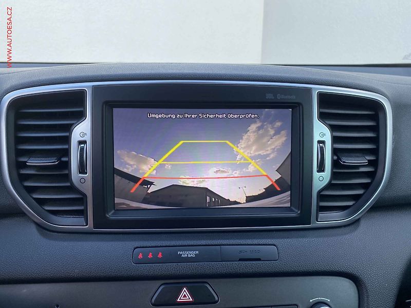 Kia Sportage (2017) 1.6 GDi, Spirit, navi - fotka 18 z 19