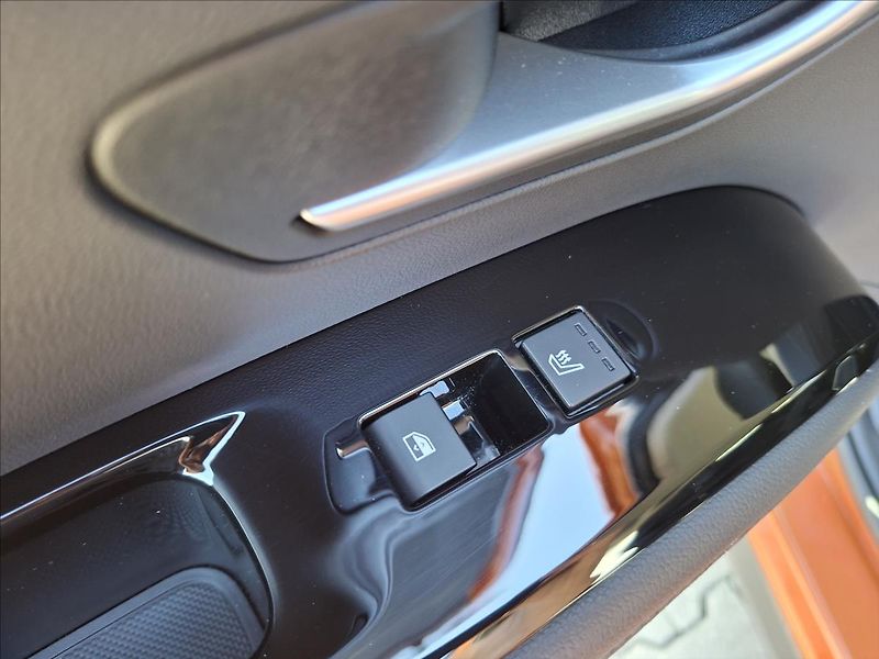 Hyundai Tucson 1,6 T-GDi  PREMIUM 4x4 automat - fotka 18 z 22