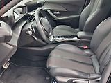 Peugeot 2008 (2022) 1.2PT, GT, AT, navi, panor - náhled 9