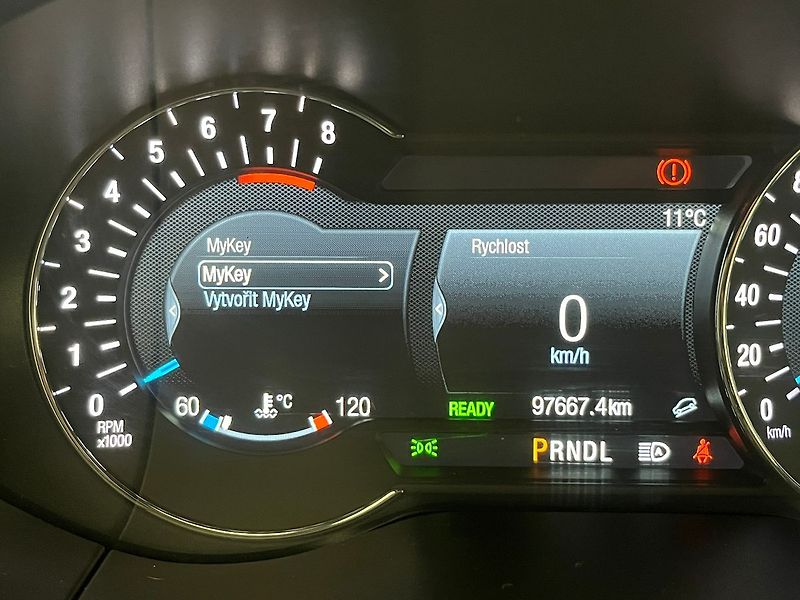 Ford S-MAX 2.5 HEV ST-Line - fotka 61 z 75