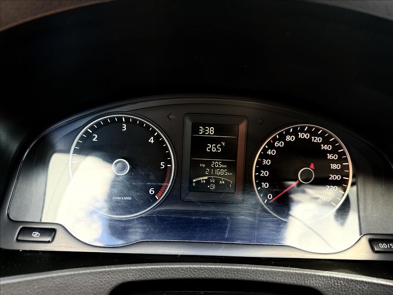 Volkswagen Transporter 2,0 TDi  6 Míst - fotka 12 z 24