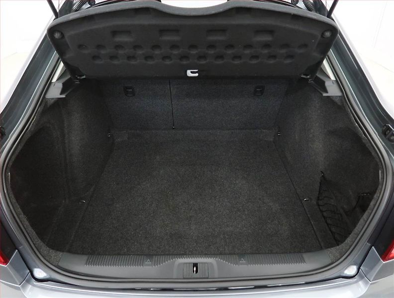 Škoda Octavia (2011) 1.6 TDI, Tempomat - fotka 13 z 18