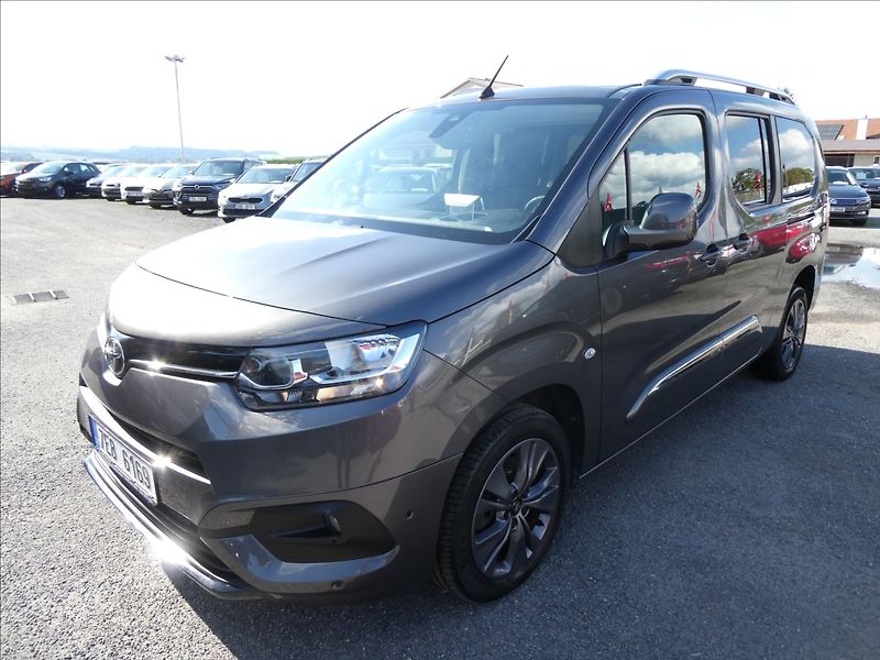 Toyota ProAce City Verso 1,2 T 96kW Long 7.míst,AT8,ČR - fotka 3 z 44