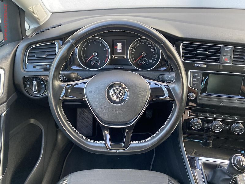 Volkswagen Golf (2014) 1.2 TSi, CUP, nez.topení - fotka 11 z 16