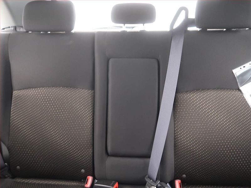 Mitsubishi ASX (2015) 1.6 MIVEC, ČR,1.maj - fotka 10 z 18