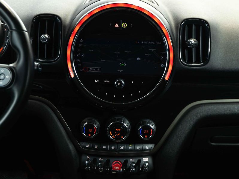 Mini Countryman Cooper D - fotka 14 z 22