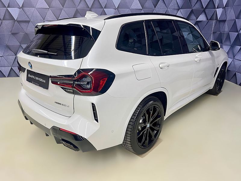 BMW X3 2.0d xDrive M-PAKET, HARMAN&KA - fotka 6 z 29