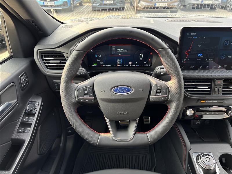 Ford Kuga 2,5 PHEV  ST-Line X  AUT DPH - fotka 19 z 46