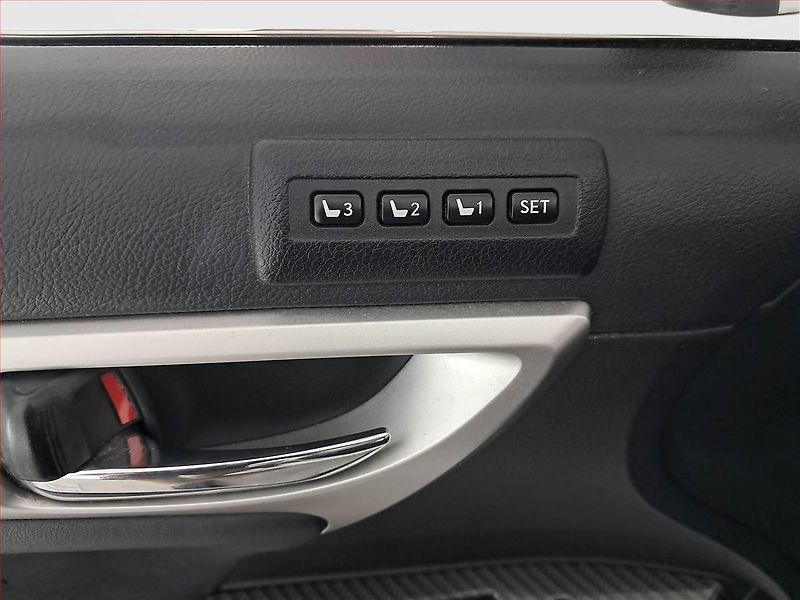 Lexus CT 200h (2012) 200h, Automat, Kůže, Navi - fotka 16 z 22
