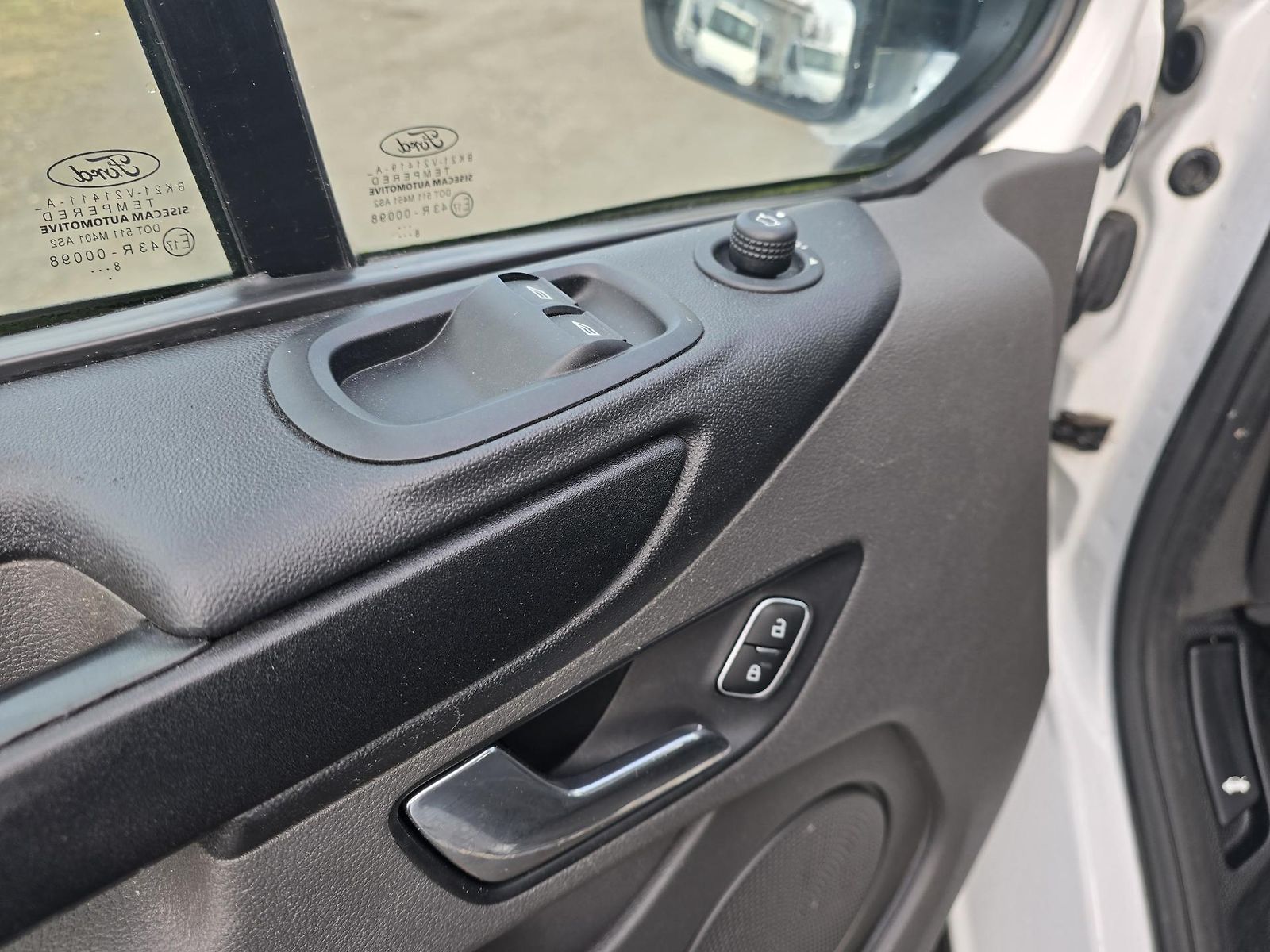 Ford Transit Custom 2 MÍSTA NA SPANÍ! 5 JÍZDA — foto 8