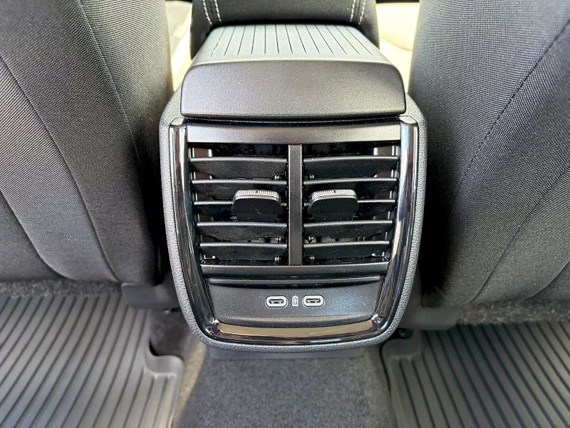 Škoda Kamiq (2026) 1.0 TSI / 85 kW / SELECTION - fotka 29 z 31