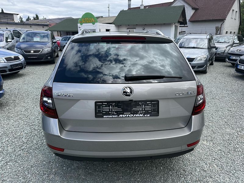 Škoda Octavia 1.5 TSI DSG STYLE - fotka 6 z 14