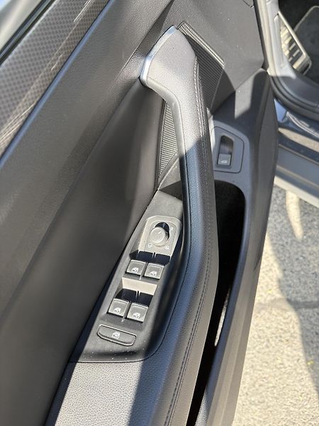 Volkswagen Passat Variant (2019) - fotka 7 z 22