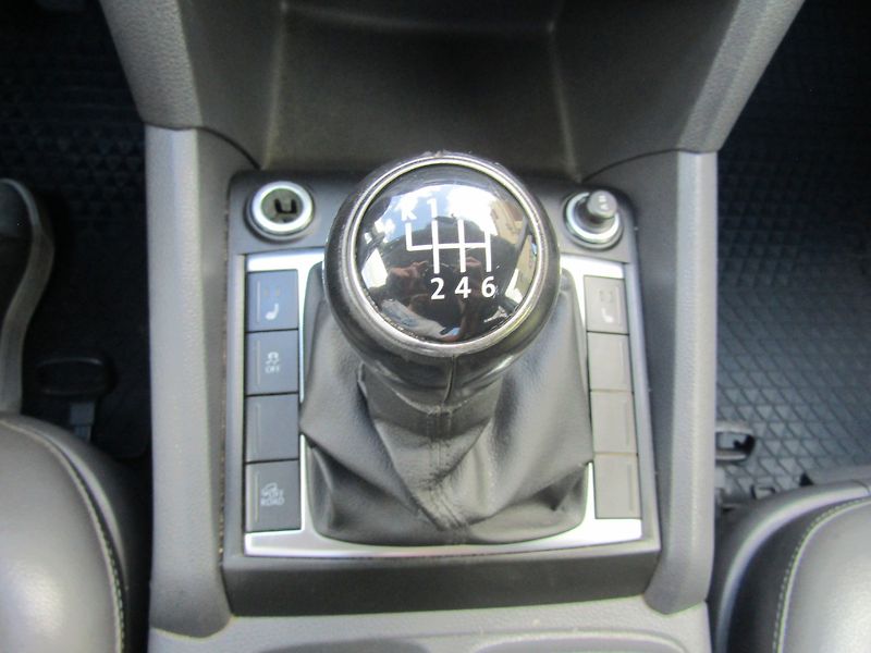 Volkswagen Amarok (2010) 2.0 TDI 120kW - fotka 31 z 32