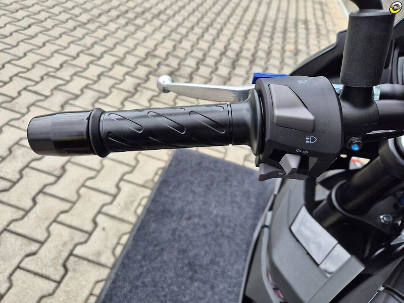 Aprilia Tuono 125 (2026) E5+ - fotka 16 z 19