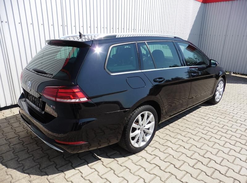Volkswagen Golf Variant 1.5 TSi Highline Navi - fotka 3 z 14