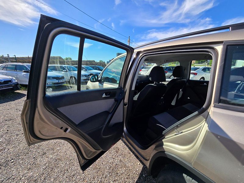 Volkswagen Tiguan (2012) 1.4 TSI 90KW nové cz,1majitel - fotka 11 z 23