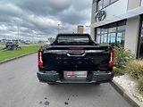Toyota Hilux 2.8D automat Invincible - náhled 6