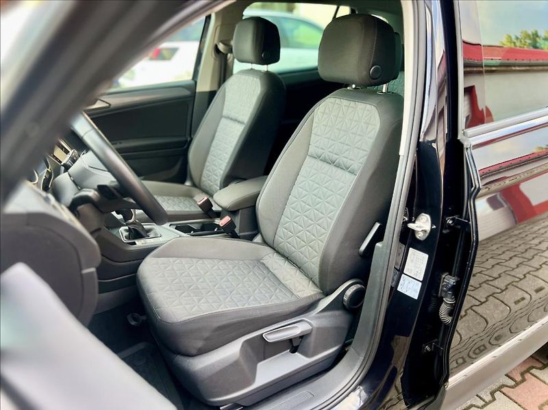 Volkswagen Tiguan 1,5 TSi DSG GT LIFE záruka - fotka 9 z 41