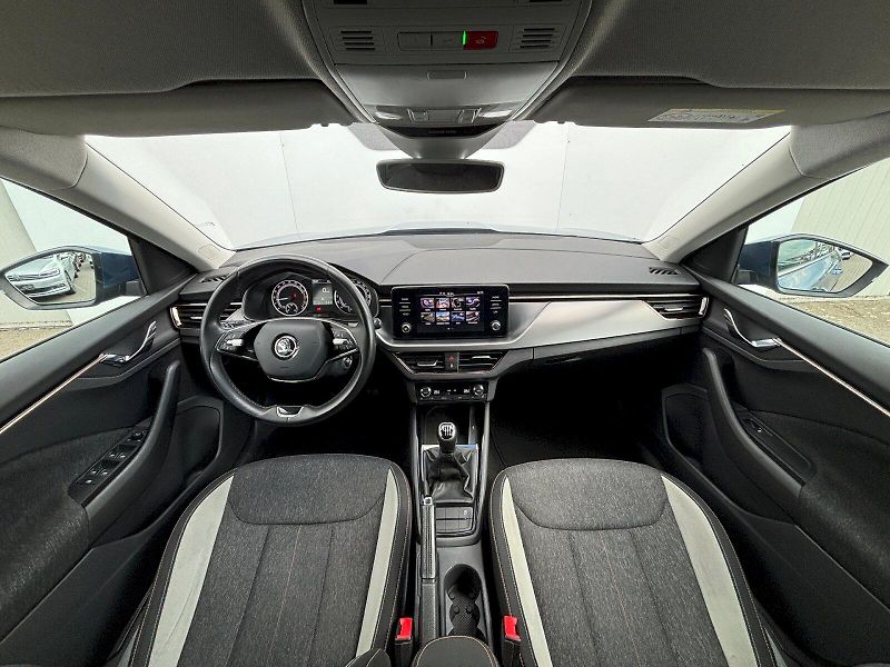 Škoda Kamiq (2021) 1.6 TDI 85kW Style - fotka 9 z 35