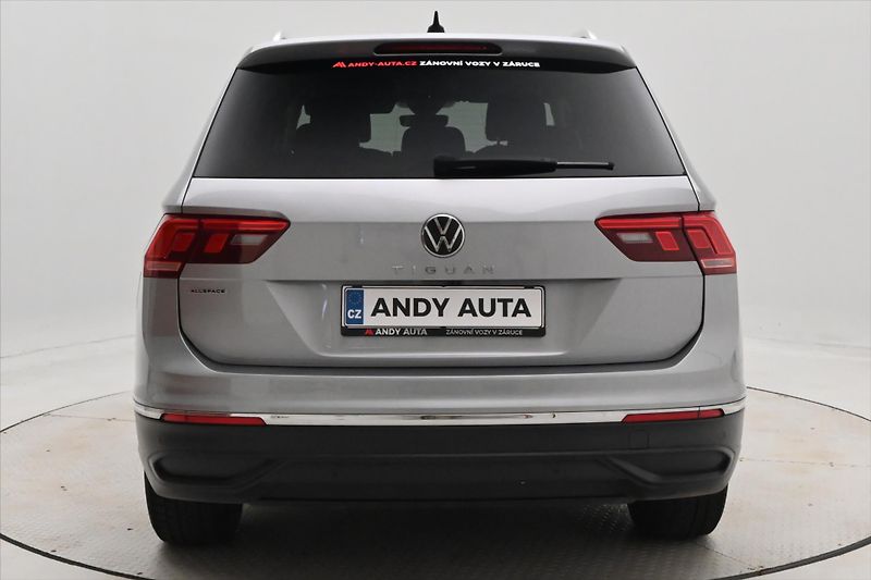 Volkswagen Tiguan Allspace 2,0 TDI 110kW DSG 7Míst Záruka - fotka 6 z 32