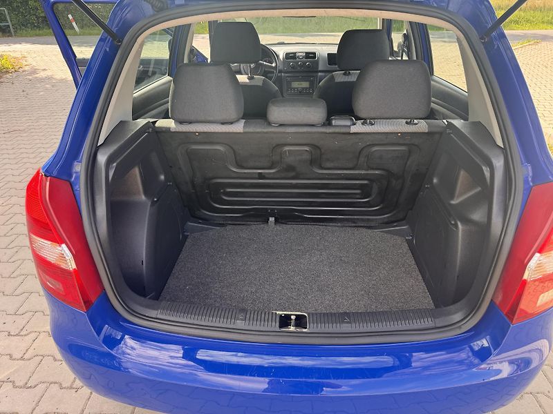 Škoda Fabia II 1.2i 44kW*KLIMA*ALU* - fotka 9 z 13