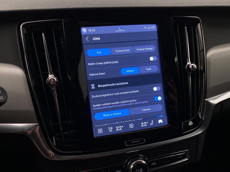 Volvo V90 T6 AWD PLUG-IN DARK PLUS AUT - fotka 47 z 59