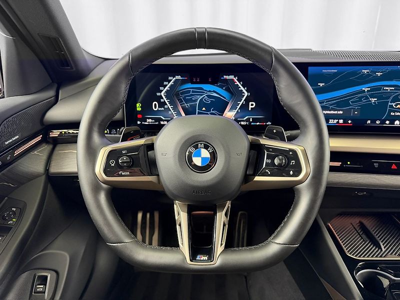 BMW Řada 5 520d xDrive, M-SPORT, HUD, H/K - fotka 13 z 33